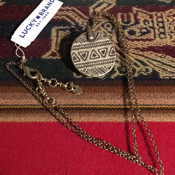 Lucky brand necklace firm - Picture 2 of 2